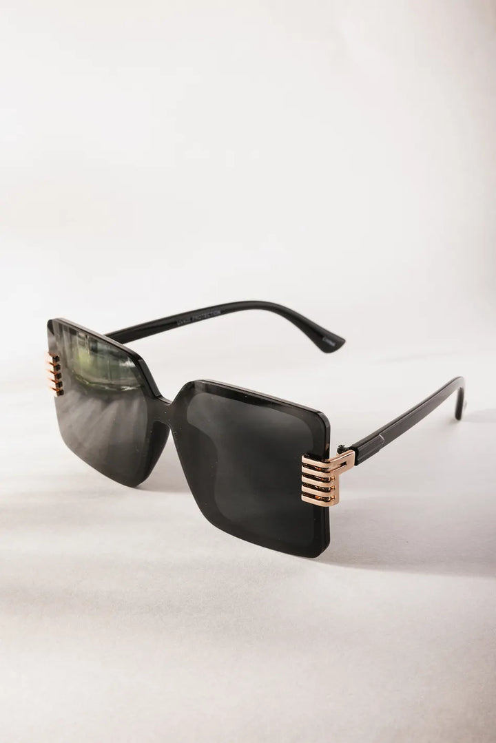 20240222_Jewelry_SunglassesWebCrop-91