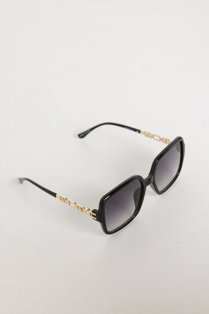 20240314_SHOES_ACCESSORIESWEBCROP-172