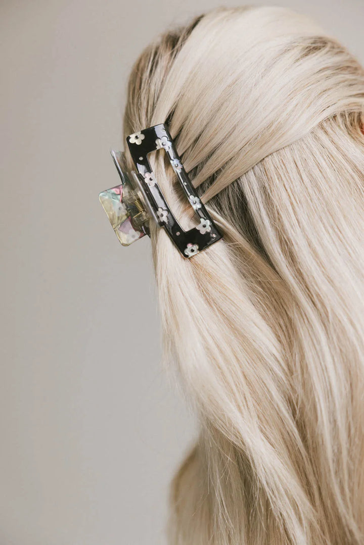 20241031_AccessoriesWebCrop-79