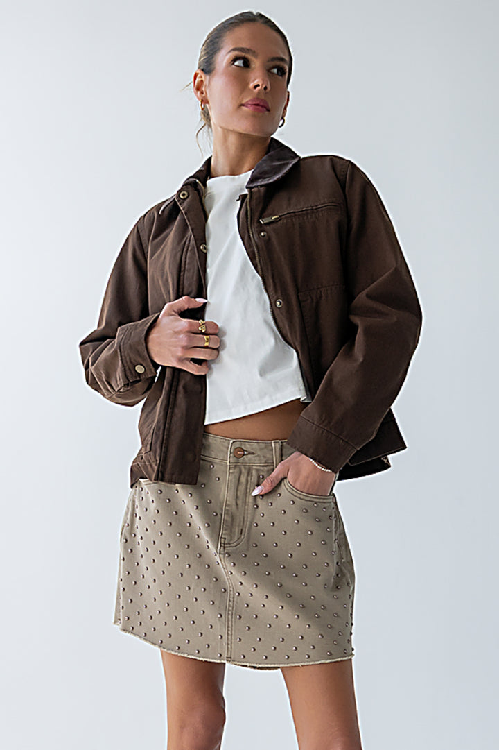 20260129_StudioWebCrop_JF-221