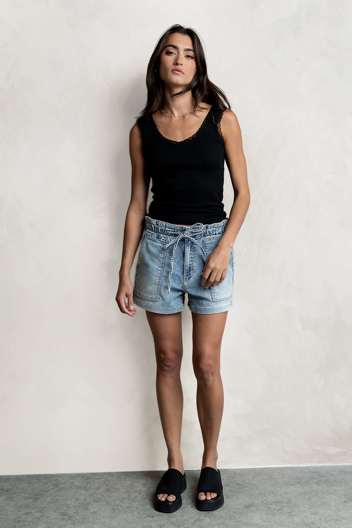 20260612_StudioWebCrop_1172