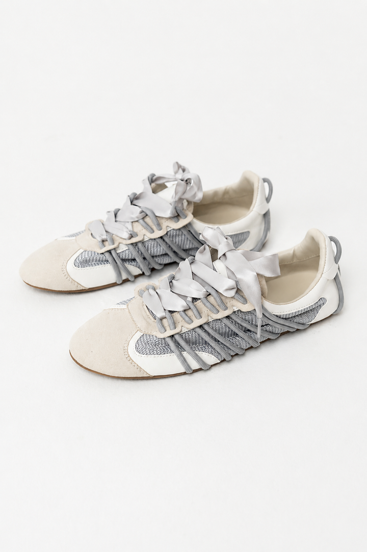 shoes_webcrop_16